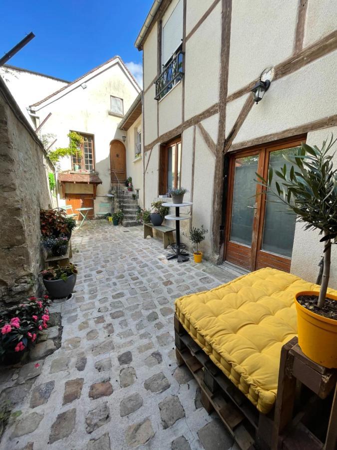 Magnifique Studio Cosy Avec Terrasse En Centre-Ville Provins Eksteriør bilde